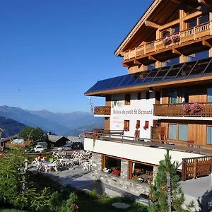 https://le-relais-du-petit-saint-bernard.hotels-rhonealpes.com
